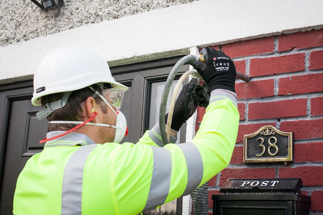 Cavity-Wall-Insulation-Being-Installed-1