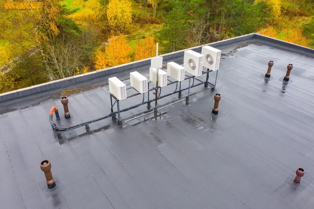 Flat roof on a commercial building